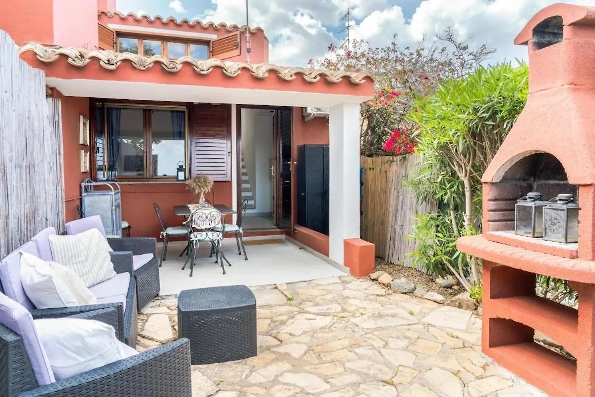Holiday home Maison Lune-Villasimius