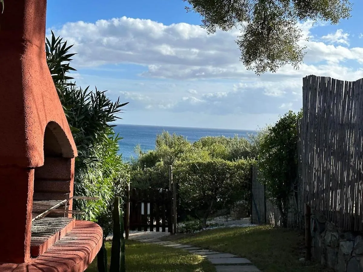 Holiday home Maison Lune-Villasimius